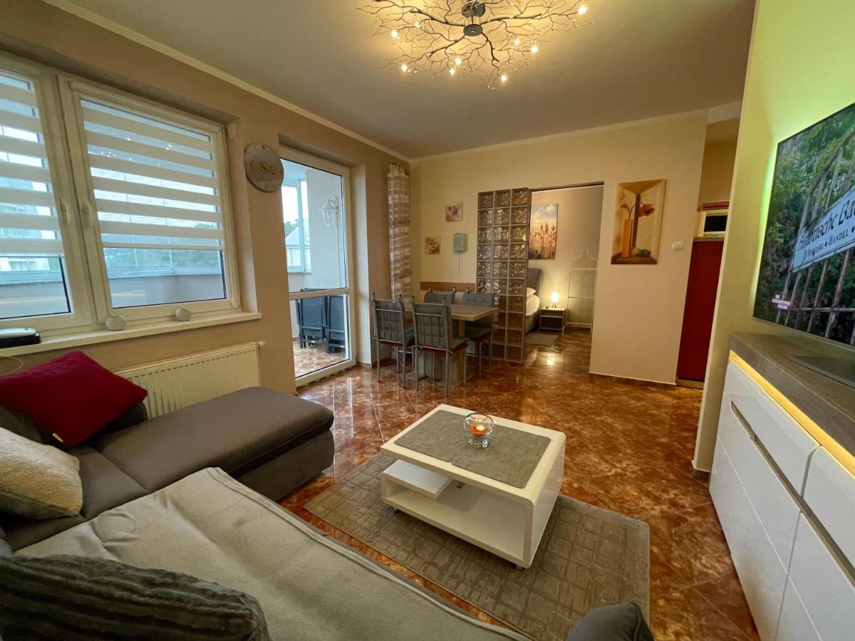 Wolin-Travel Fala Apartamenty Z Widokiem Na Morze Miedzyzdroje Luaran gambar